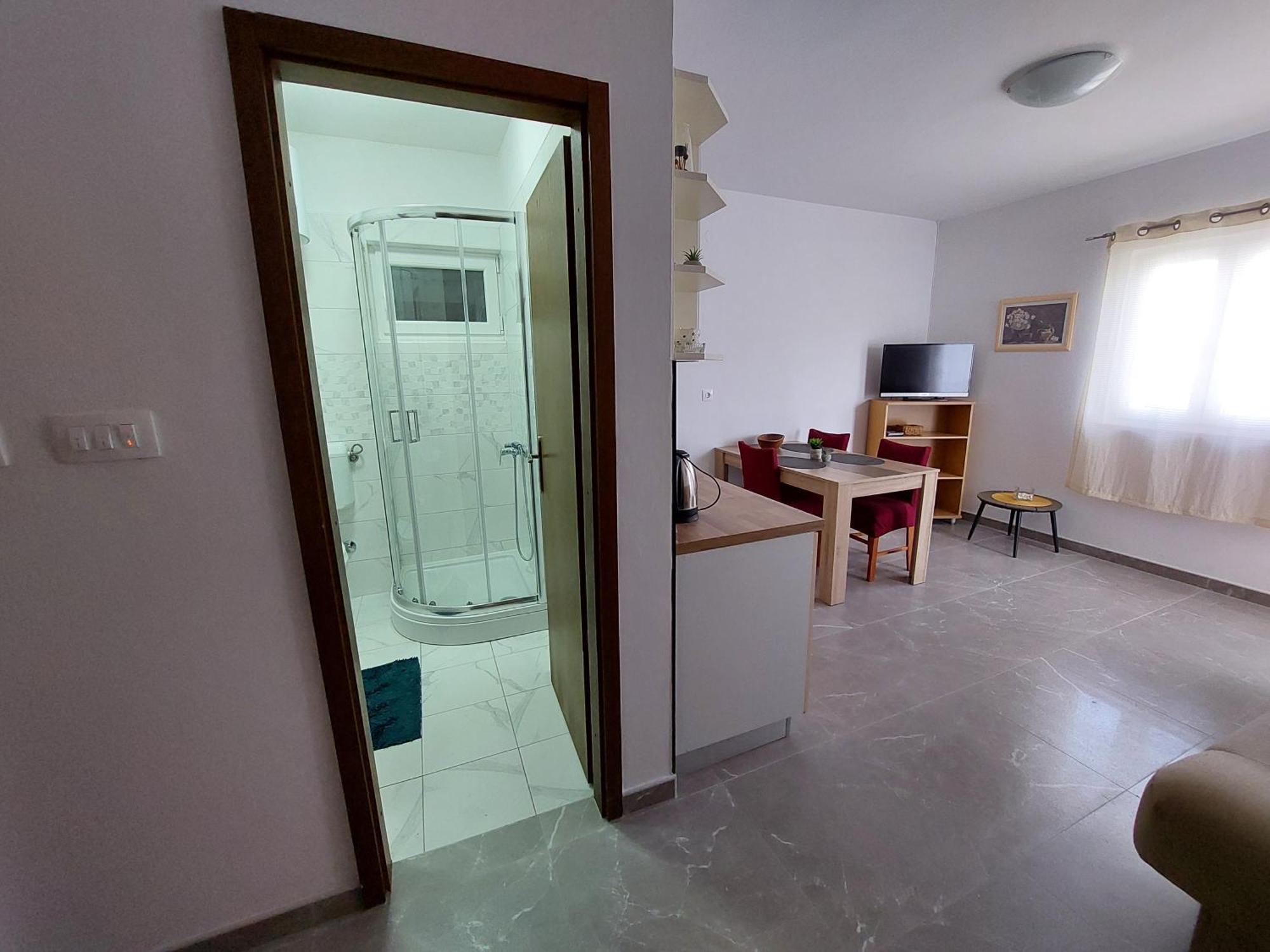 Apartments Nenad & Marija Pag Town Exterior photo